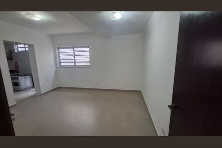 Foto 10 de casa à venda com 4 quartos, 172m² em Vila Gumercindo, São Paulo