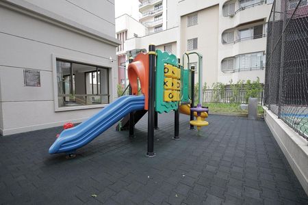 Apartamento à venda com 65m², 2 quartos e 1 vagaÁrea comum - Playground