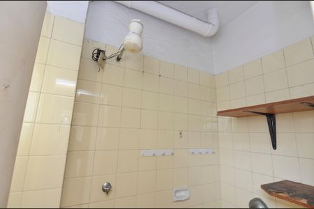 Apartamento para alugar com 82m², 2 quartos e 2 vagasBanheiro de Serviço