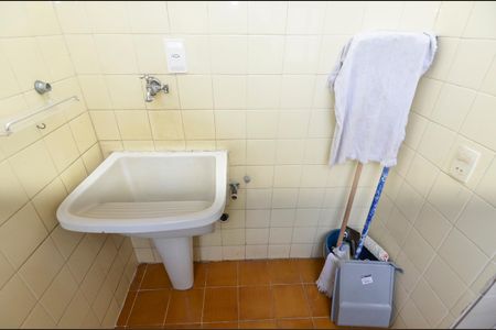 Apartamento para alugar com 82m², 2 quartos e 2 vagasÁrea de Serviço