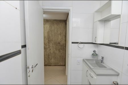 Apartamento para alugar com 82m², 2 quartos e 2 vagasBanheiro Social