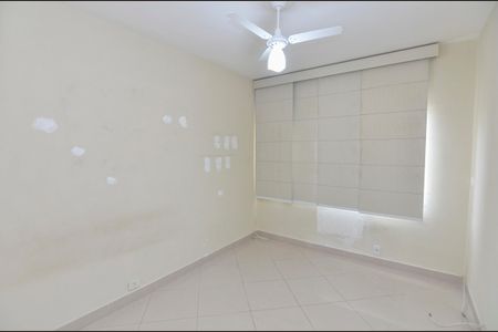 Apartamento para alugar com 82m², 2 quartos e 2 vagasQuarto