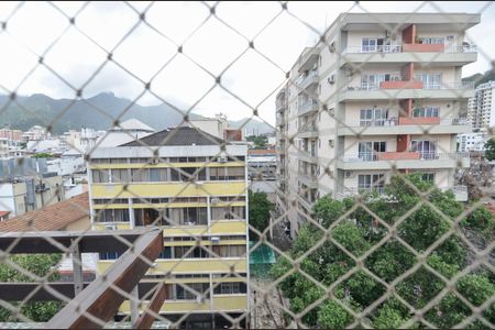 Apartamento para alugar com 82m², 2 quartos e 2 vagasSuíte