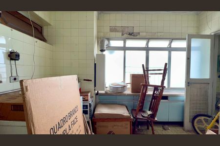 Apartamento à venda com 125m², 3 quartos e 1 vagaÁrea de Serviço