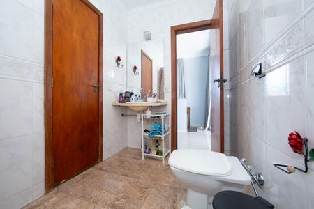 Apartamento à venda com 137m², 3 quartos e 1 vagaBANHEIRO2