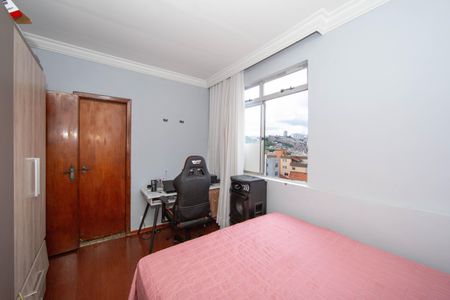 Apartamento à venda com 137m², 3 quartos e 1 vagaQUARTO3