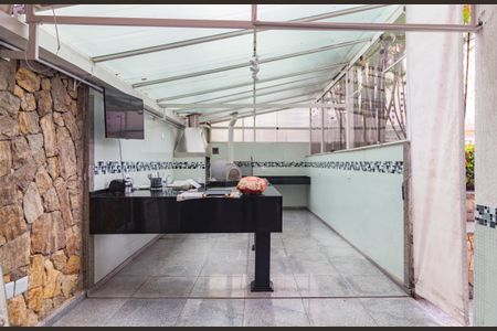 Apartamento para alugar com 235m², 4 quartos e 4 vagas Apartamento para alugar com 235m², 4 quartos e 4 vagasChurrasqueira