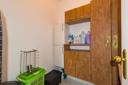 Apartamento para alugar com 235m², 4 quartos e 4 vagas Apartamento para alugar com 235m², 4 quartos e 4 vagasQuarto - Área de Serviço