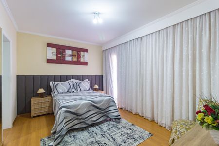 Apartamento para alugar com 235m², 4 quartos e 4 vagas Apartamento para alugar com 235m², 4 quartos e 4 vagasSuíte 2