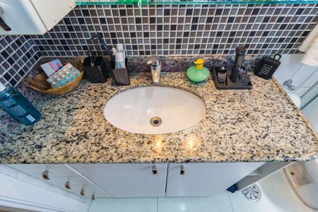 Apartamento para alugar com 235m², 4 quartos e 4 vagas Apartamento para alugar com 235m², 4 quartos e 4 vagasDetalhe Banheiro - Suíte 3