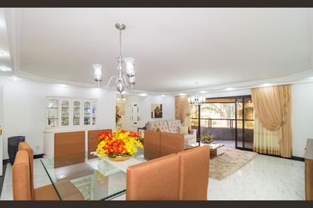 Sala de apartamento para alugar com 4 quartos, 235m² em Água Rasa, São Paulo