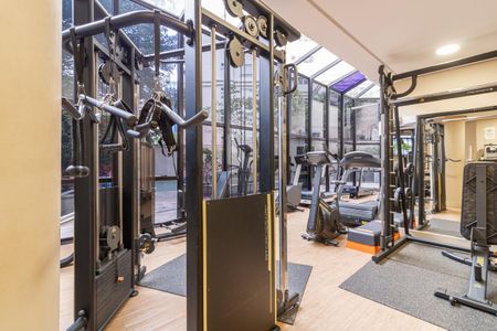 Apartamento para alugar com 120m², 3 quartos e 2 vagas Apartamento para alugar com 120m², 3 quartos e 2 vagasÁrea comum - Academia