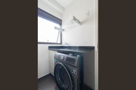 Apartamento para alugar com 120m², 3 quartos e 2 vagas Apartamento para alugar com 120m², 3 quartos e 2 vagasÁrea de Serviço