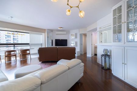 Sala de apartamento para alugar com 3 quartos, 120m² em Indianópolis, São Paulo