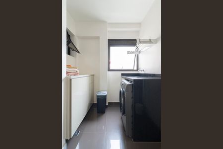 Apartamento para alugar com 120m², 3 quartos e 2 vagas Apartamento para alugar com 120m², 3 quartos e 2 vagasÁrea de Serviço