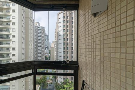 Apartamento para alugar com 120m², 3 quartos e 2 vagas Apartamento para alugar com 120m², 3 quartos e 2 vagasVaranda da Suíte