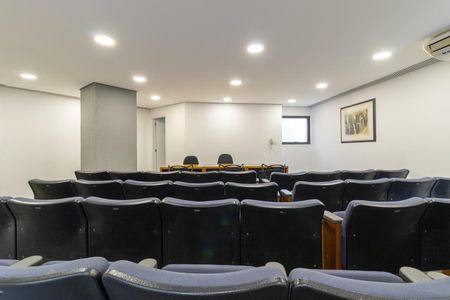 Apartamento para alugar com 120m², 3 quartos e 2 vagas Apartamento para alugar com 120m², 3 quartos e 2 vagasÁrea comum - Anfiteatro