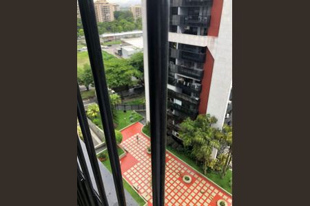 Apartamento à venda com 119m², 3 quartos e 2 vagasVista