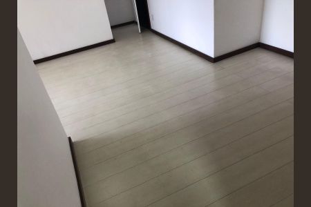 Sala de apartamento à venda com 3 quartos, 119m² em Barra da Tijuca, Rio de Janeiro