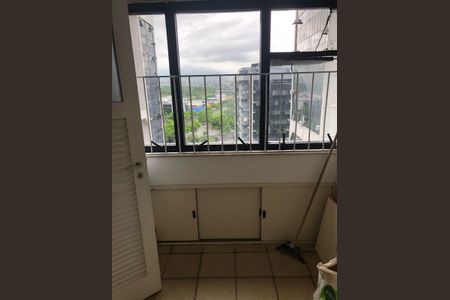 Apartamento à venda com 119m², 3 quartos e 2 vagasÁrea de serviço