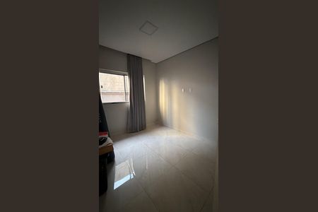 Quarto de casa para alugar com 4 quartos, 200m² em Parque Savoi City, São Paulo
