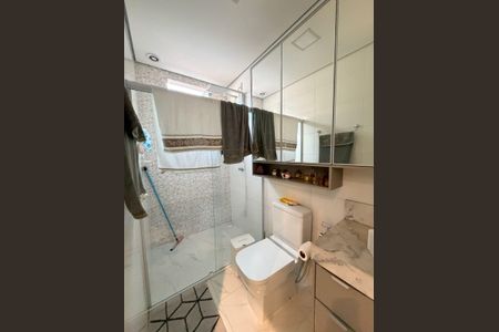 Banheiro de casa para alugar com 4 quartos, 200m² em Parque Savoi City, São Paulo