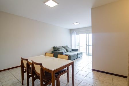 Apartamento para alugar com 101m², 3 quartos e 2 vagasSala de Jantar