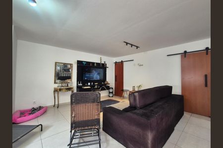 Sala  de casa de condomínio à venda com 3 quartos, 200m² em Vargem Grande, Rio de Janeiro