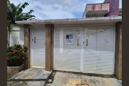 Casa de condomínio à venda com 200m², 3 quartos e 3 vagasPlaca 