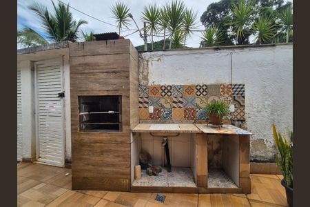 Casa de condomínio à venda com 200m², 3 quartos e 3 vagasÁrea externa 