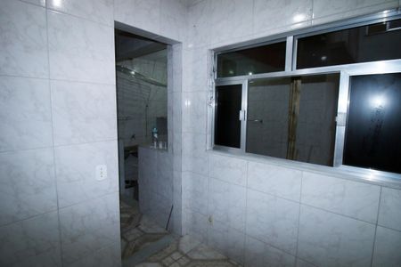 Casa para alugar com 60m², 2 quartos e sem vagaLavanderia