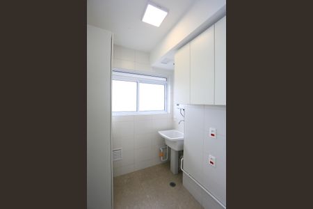 Apartamento para alugar com 120m², 2 quartos e 1 vaga Apartamento para alugar com 120m², 2 quartos e 1 vagaÁrea de Serviço