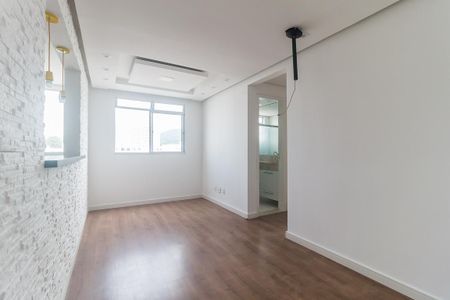 Sala de apartamento para alugar com 2 quartos, 47m² em Nova Mogilar, Mogi das Cruzes