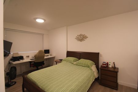 Apartamento para alugar com 135m², 3 quartos e 2 vagasSuíte