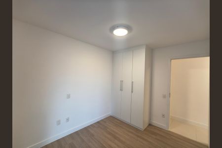 Apartamento para alugar com 135m², 3 quartos e 2 vagasQuarto 2