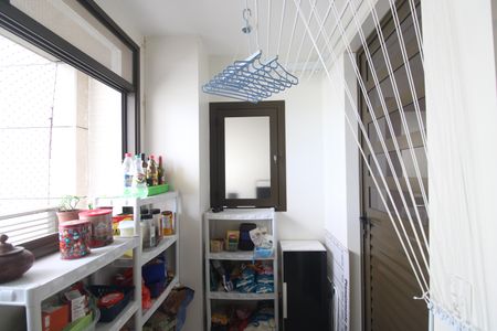 Apartamento para alugar com 135m², 3 quartos e 2 vagasÁrea de serviço