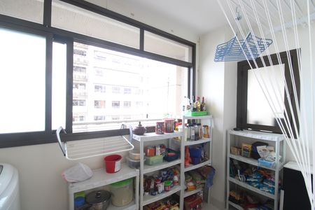 Apartamento para alugar com 135m², 3 quartos e 2 vagasÁrea de serviço