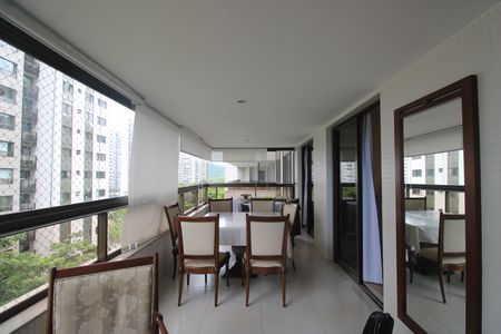 Apartamento para alugar com 135m², 3 quartos e 2 vagasSala - Varanda