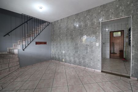 Sala de casa para alugar com 3 quartos, 130m² em Jardim Alzira Franco, Santo André