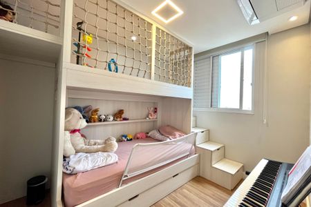Apartamento à venda com 85m², 3 quartos e 2 vagasQuarto 2