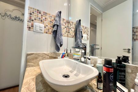 Apartamento à venda com 85m², 3 quartos e 2 vagasBanheiro Corredor