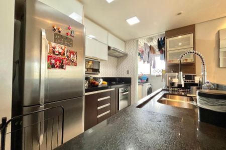 Apartamento à venda com 85m², 3 quartos e 2 vagasCozinha