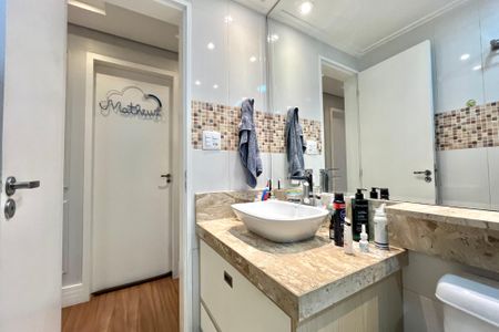 Apartamento à venda com 85m², 3 quartos e 2 vagasBanheiro Corredor