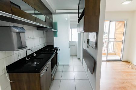 Apartamento para alugar com 57m², 2 quartos e sem vaga Apartamento para alugar com 57m², 2 quartos e sem vagaCozinha - Armários