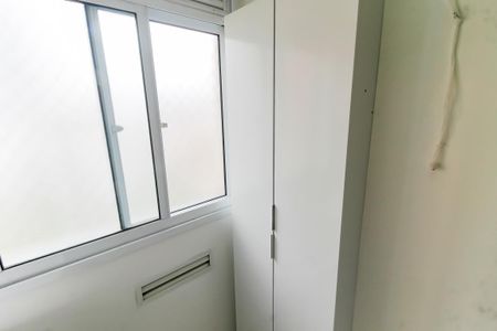 Apartamento para alugar com 57m², 2 quartos e sem vaga Apartamento para alugar com 57m², 2 quartos e sem vagaDetalhe da area de serviço