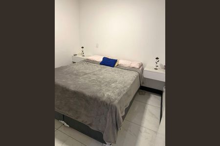 Quarto de apartamento para alugar com 2 quartos, 40m² em Campestre, Santo André