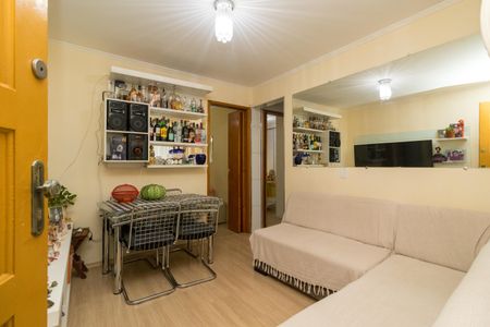 Sala de apartamento para alugar com 2 quartos, 45m² em Fazenda da Juta, São Paulo