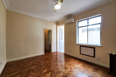 Sala  de apartamento para alugar com 2 quartos, 82m² em Vila Isabel, Rio de Janeiro
