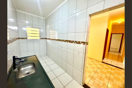 Casa para alugar com 78m², 2 quartos e 1 vaga Casa para alugar com 78m², 2 quartos e 1 vagaCozinha