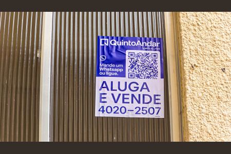 Apartamento à venda com 57m², 2 quartos e 1 vagaFachada do bloco com placa